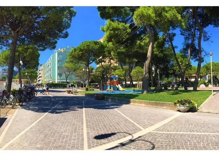 Sunny Home, In Centro E Vicino * غرادو