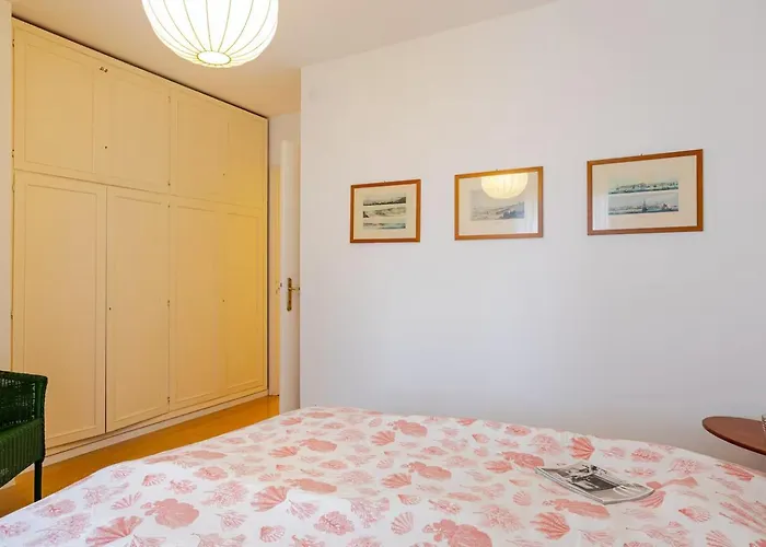 Sunny Home, In Centro E Vicino *